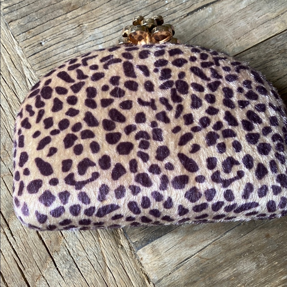 Kendra Scott Brown and Cream Clutch with Gold-Toned Clasp